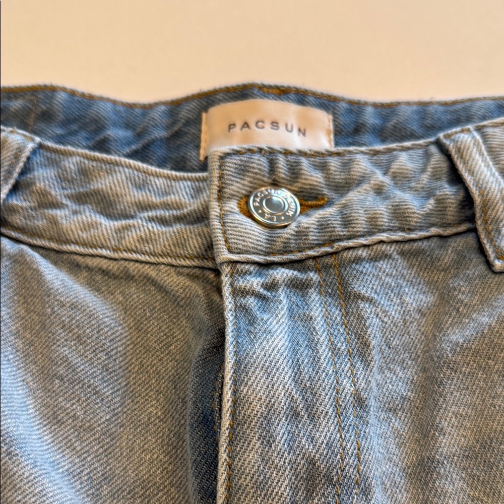 PacSun Light Wash Denim Jeans